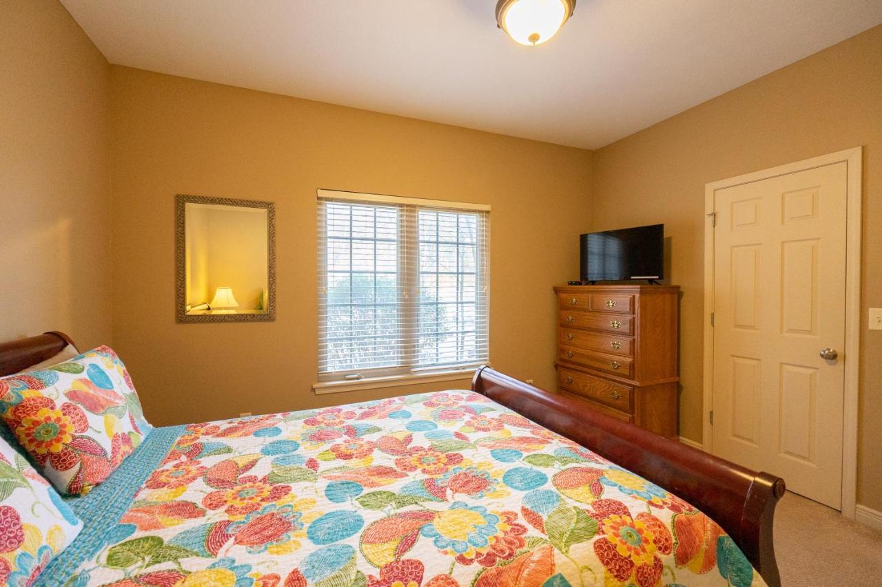4Br Walk-In - Foosball Table - Hot Tub - Fire Pit - Free Tickets Included - Dv166 Branson Exterior photo